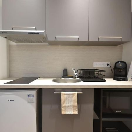 Studio En Residence Privee A Villeurbanne Kültér fotó