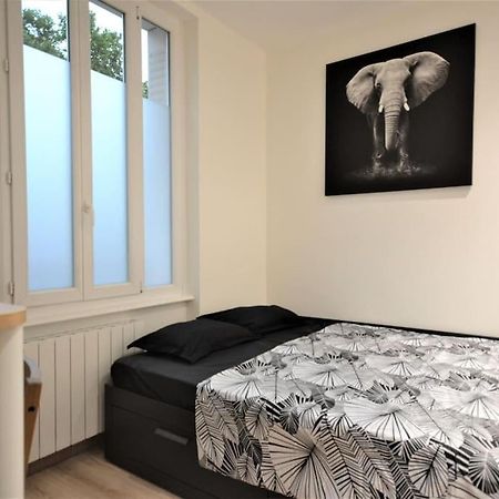 Studio En Residence Privee A Villeurbanne Kültér fotó