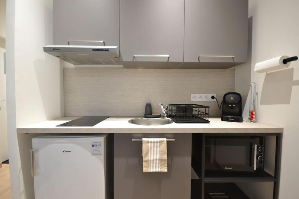 Studio En Residence Privee A Villeurbanne Kültér fotó